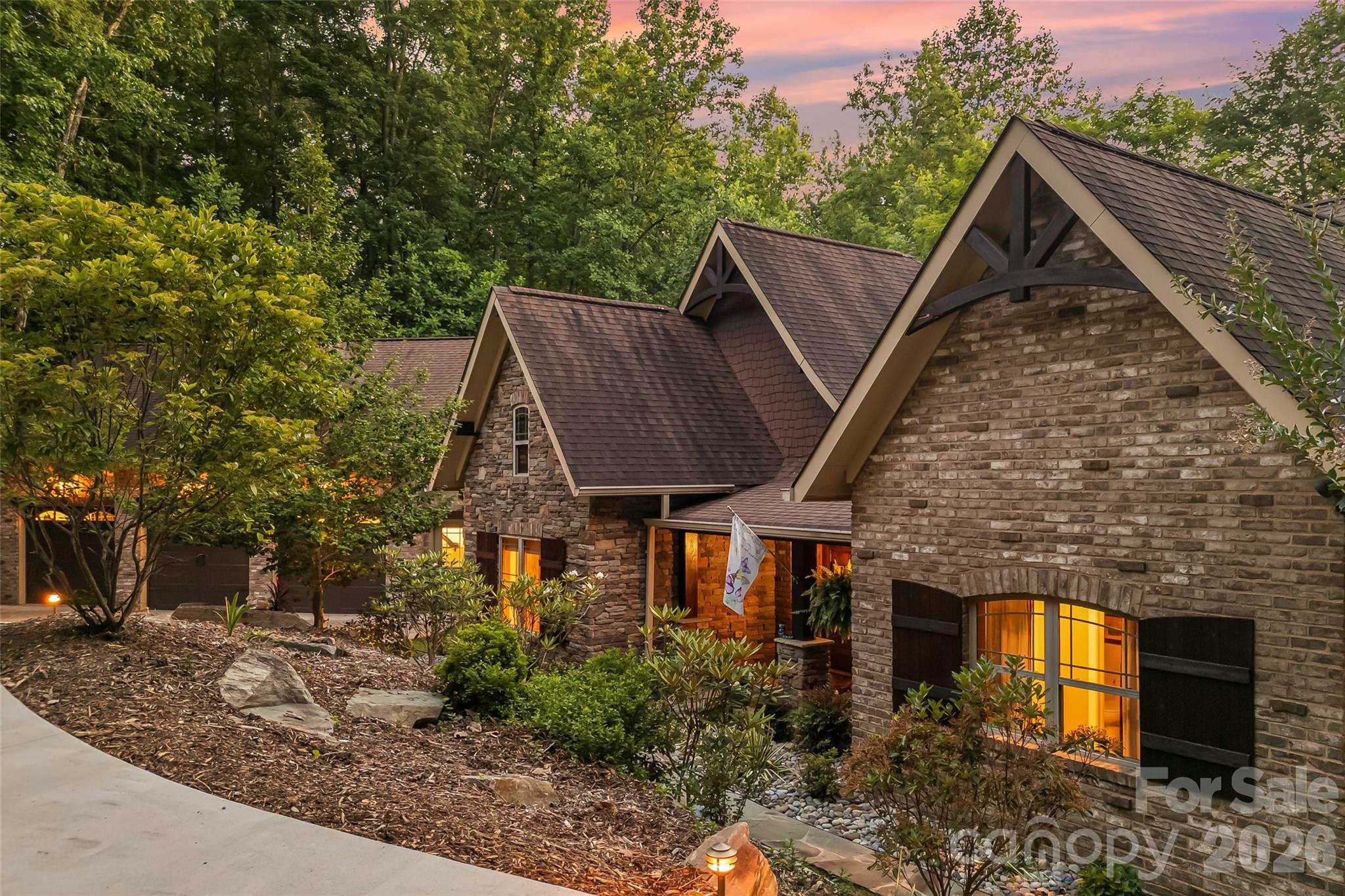4394395 - 1313 High Trail Drive